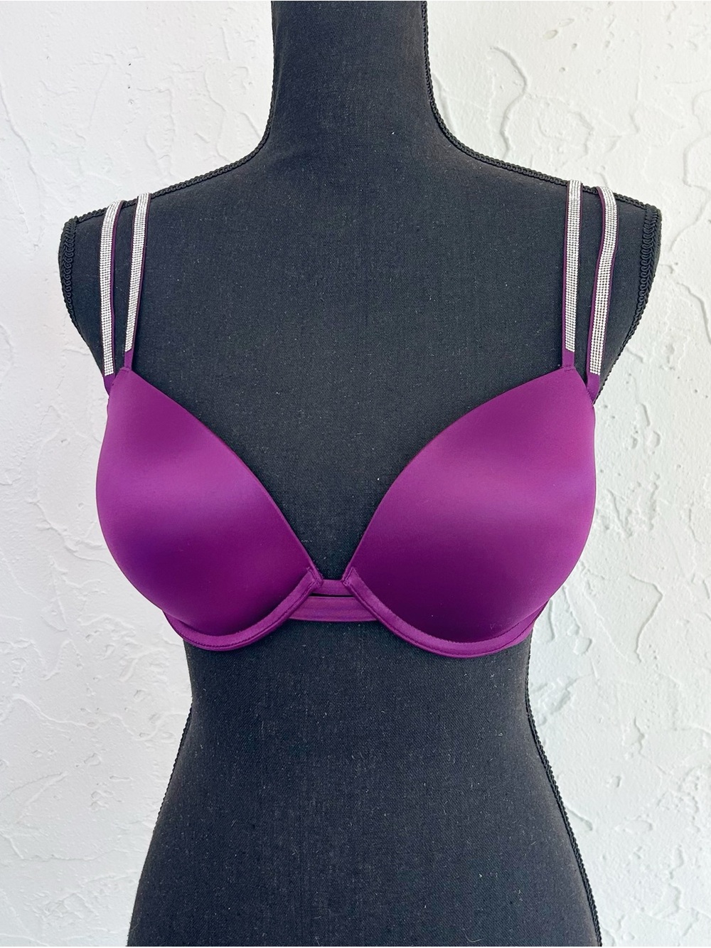 Victoria’s Secret Purple Satin Rhinestone Strap Very Sexy Push Up Bra Size 32DD